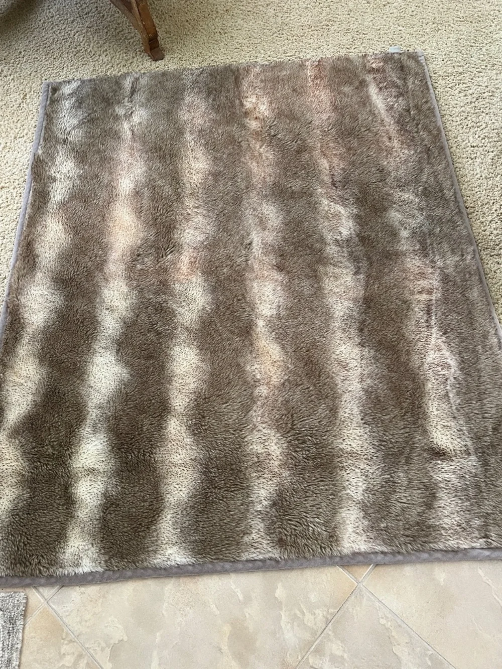 POTTERY BARN Taupe / Cream / Rust Ombre Faux Fur Throw